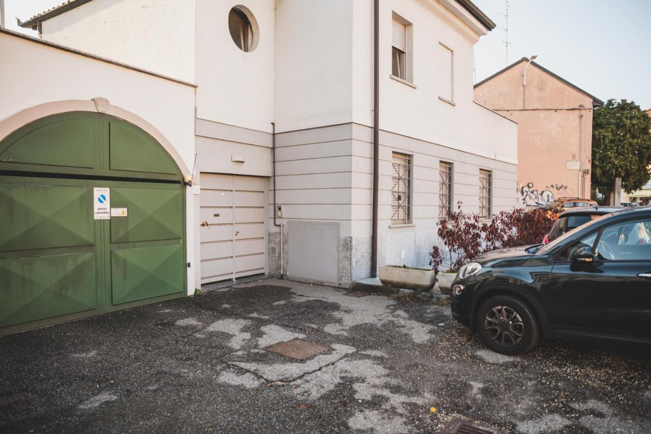 Apartament Grey House Pavia Con Box Privato Zewnętrze zdjęcie